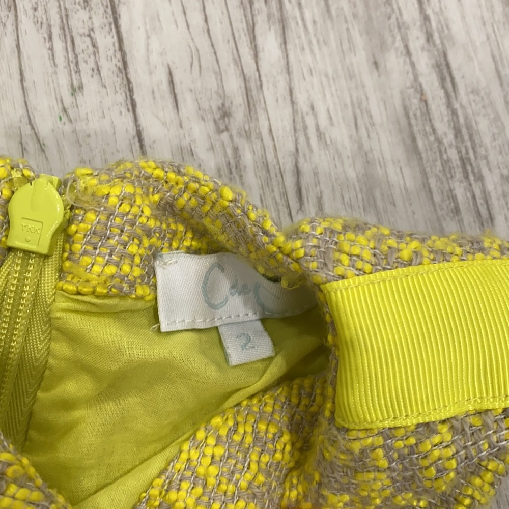 C de C. Yellow and grey dress. Size 2 t. - Picture 3 of 4